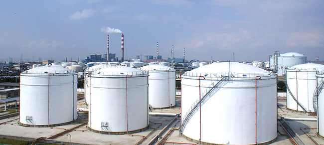 dome storage tank installation